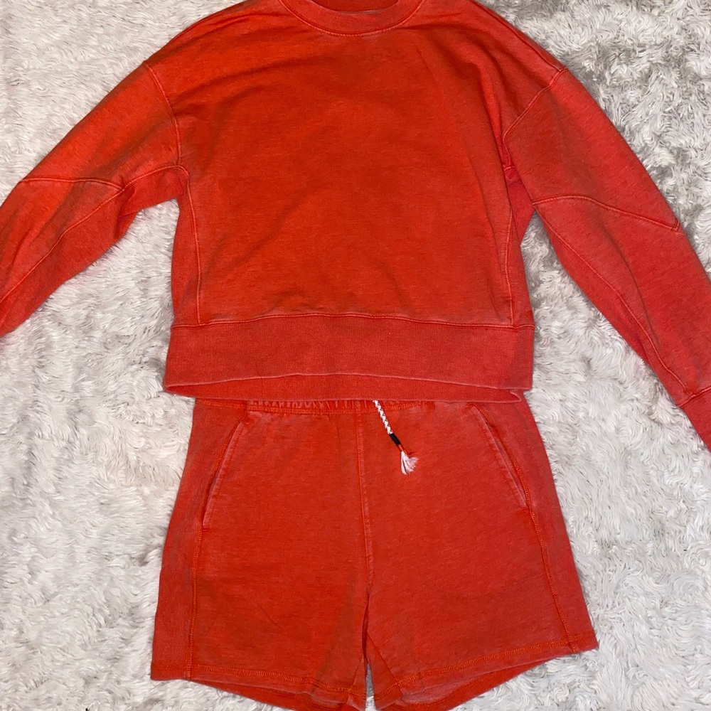 Sundry Red Sweatshirt and Shorts Set